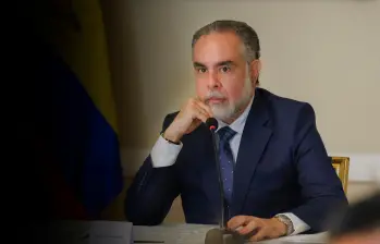 El ministro del Interior es el personaje con más poder en el Gobierno y ha sobrevivido a todos los escándalos imaginables en el Gobierno Petro. FOTO Presidencia