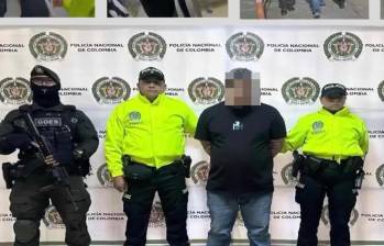 Robert Asdrua Henao Gallego sería uno de los cabecillas detrás de la organización criminal que asesinó a 7 personas en una casa en Rionegro en junio del 2024. FOTO: Policía