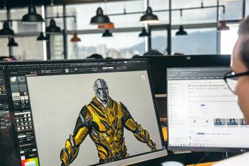 En la ciudad hay empresas dedicadas al metaverso, y algunas desarrollan videojuegos que combinan tecnologías como NFTs y mundos virtuales. 2022. Foto: Camilo Suárez. En la ciudad hay empresas dedicadas al metaverso, y algunas desarrollan videojuegos que combinan tecnologías como NFTs y mundos virtuales. 2022. Foto: Camilo Suárez.