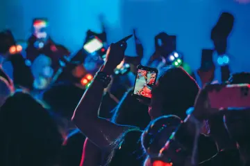 Las dos presentaciones de Shakira en el Atanasio Girardot le dejaron a la ciudad una derrama económica aproximada de 12,4 millones de dólares —53.816.000.000 millones de pesos—. 2025. Foto: Camilo Suárez. Las dos presentaciones de Shakira en el Atanasio Girardot le dejaron a la ciudad una derrama económica aproximada de 12,4 millones de dólares —53.816.000.000 millones de pesos—. 2025. Foto: Camilo Suárez.