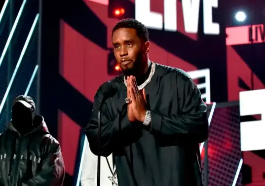 Sean Combs estaba enfrentando un juicio por cinco cargos. FOTO Getty