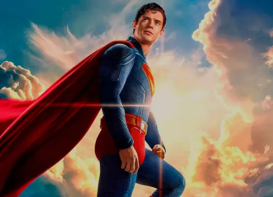 En su primer fin de semana en cartelera, el pasado mes de julio, Superman generó 220 millones de dólares en taquilla. 