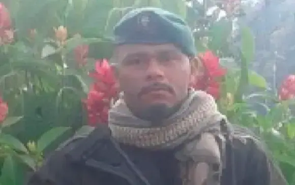 Erlinson Echavarría Escobar (“Ramiro”), comandante del frente 18 de las disidencias de las Farc. FOTO: CORTESÍA. Erlinson Echavarría Escobar (“Ramiro”), comandante del frente 18 de las disidencias de las Farc. FOTO: CORTESÍA.