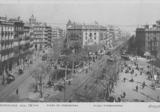 Imagen ilustrativa de Barcelona en los años 50. Foto: GettyImages.