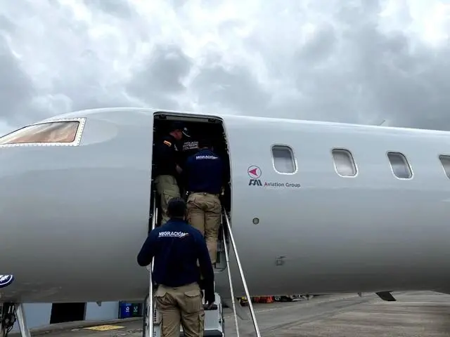 Migración Colombia investiga si hubo irregularidades o uso de documentos falsos en el control migratorio. Imagen de referencia. FOTO: Colprensa. 