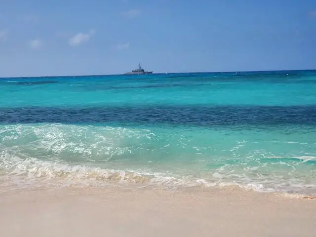 San Andrés y el mar caribe se unen para crear un paisaje tranquilo, de arenas blancas y lleno de vida. Foto, Colprensa.