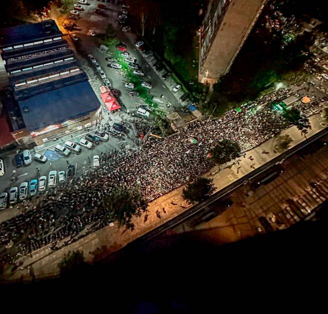 Impresionante Banderazo De Hinchas Verdolagas En Bogot Por La Final De