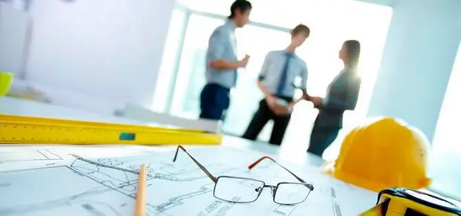 El empleo en áreas creativas sigue creciendo en Colombia con opciones para diseñadores, arquitectos y artistas gráficos. FOTO: GETTY