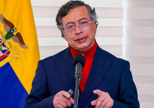 El presidente Gustavo Petro no destapó la cifra del aumento del salario mínimo para 2026, en su alocución de este martes. FOTO PRESIDENCIA