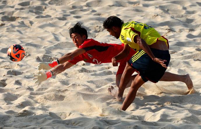 Colombia no tiene más margen de error si quiere avanzar a los cuartos de final, recordando que vuelve a jugar el próximo 18 de febrero contra Senegal y cerrará su participación en la fase de grupos contra Bielorrusia el 20 de este mes. Foto: GETTY 