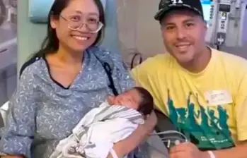 En video: Iba a operarse un quiste y resultó fue en embarazo