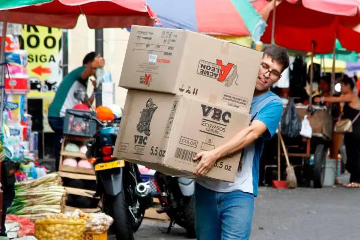 En junio de 2025, la tasa nacional se ubicó en 8,6%, marcando un descenso de 1,7 puntos porcentuales frente al mismo mes del año anterior.