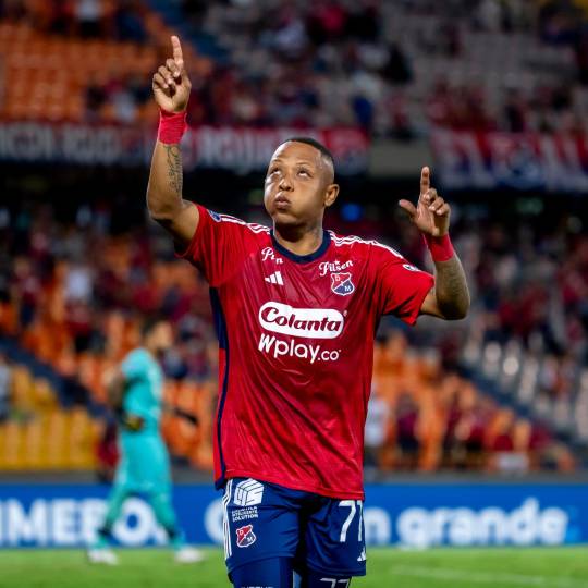 Jhon Vásquez anotó dos goles en la victoria (4-2) del Medellín sobre César Vallejo por Copa Sudamericana. FOTO Juan Antonio Sánchez