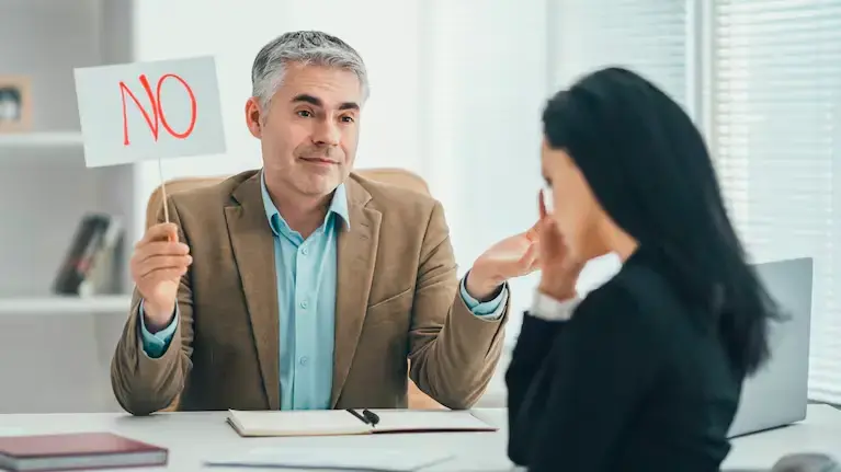 : El experto en liderazgo Jordi Alemany asegura que los jefes tóxicos no lideran: imponen, manipulan y generan miedo. FOTO: GETTY