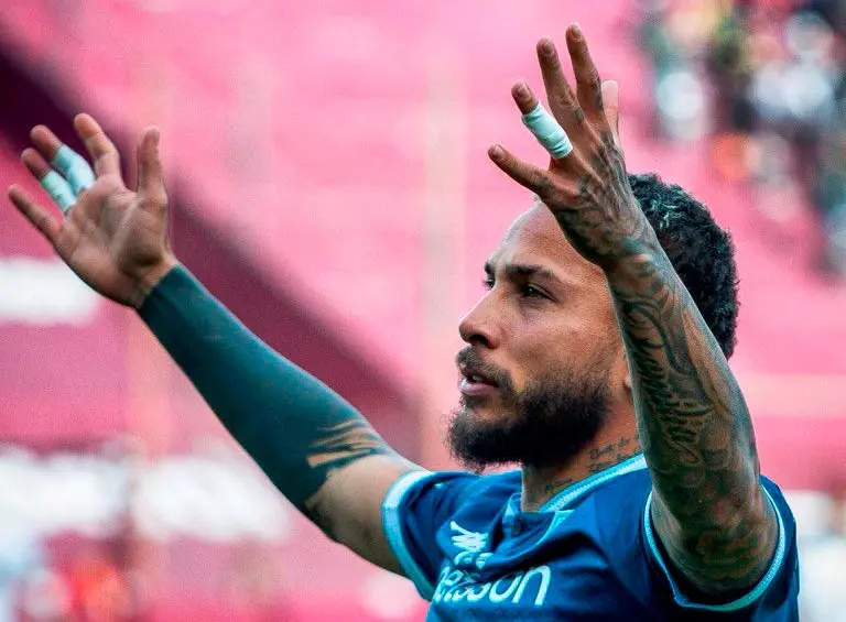 Duván Vergara volvió a ser figura con Racing. FOTO 