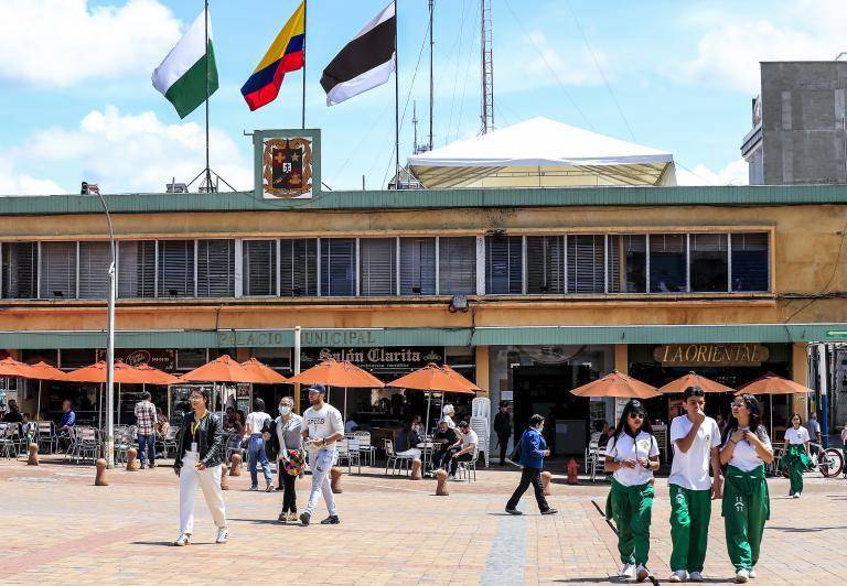 La Alcaldía de El Carmen de Viboral implementó un toque de queda para menores de 18 años hasta el 27 de noviembre. FOTO: EL COLOMBIANO