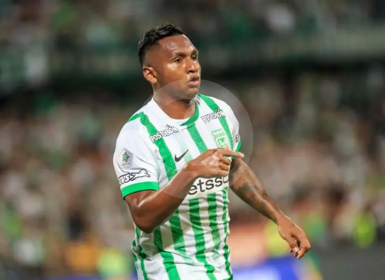 Alfredo Morelos estará en la titular del verde, a pesar de que resultó herido tras el ataque al bus de Nacional en Cúcuta con piedras y ladrillos. FOTO CAMILO SUÁREZ 