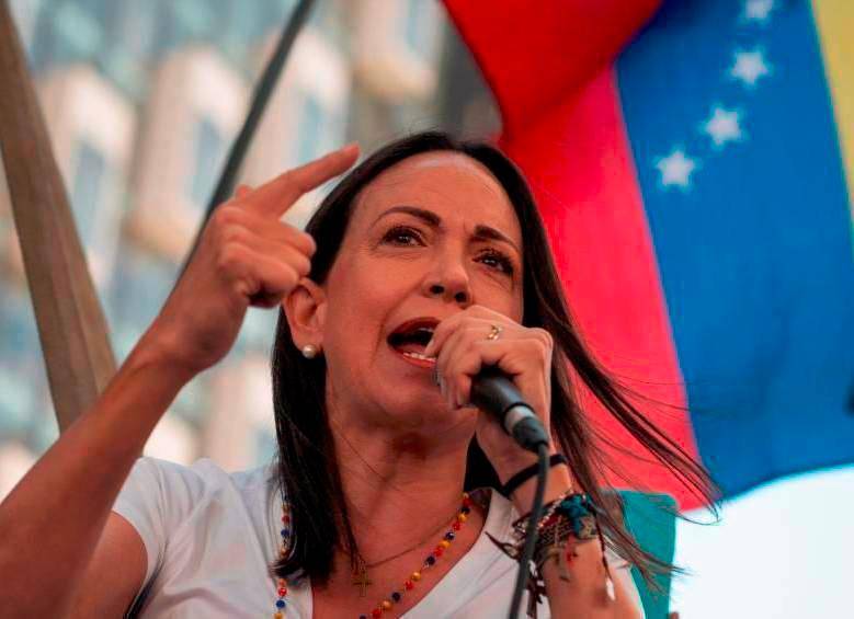 La líder opositora María Corina Machado busca candidato que luche contra Nicolás Maduro y recupere la democracia en Venezuela. Foto: AFP. 