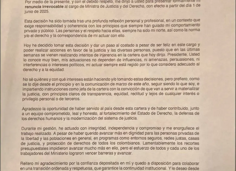 Ángela María Buitrago renunció al Ministerio de Justicia: “Se vienen realizando intentos de injerencia”