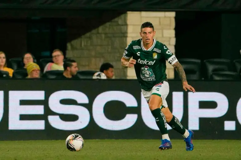 James Rodríguez fue titular con León y estuvo en el campo 76 minutos, en la derrota 1-0 ante Columbus Crew. FOTO TOMADA X @clubleonfc