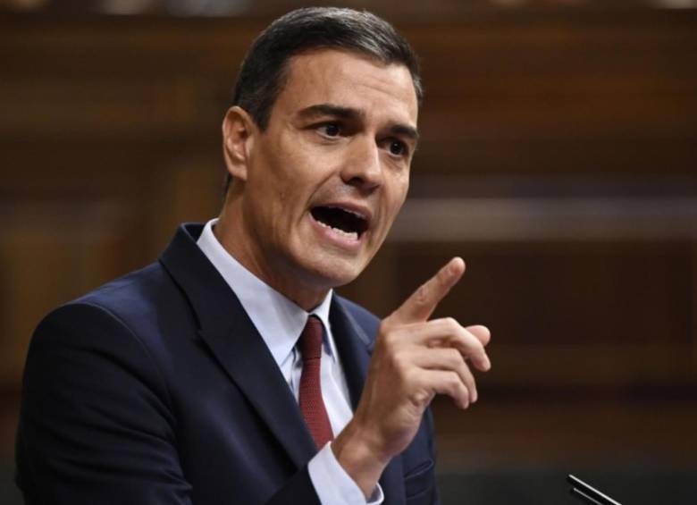 <b>Pedro</b><b> Sánchez anunció que evaluaría su dimisión después de que se conociera la apertura de una investigación judicial a su esposa, Begoña Gómez, por presunta “corrupción”. FOTO: AFP</b>