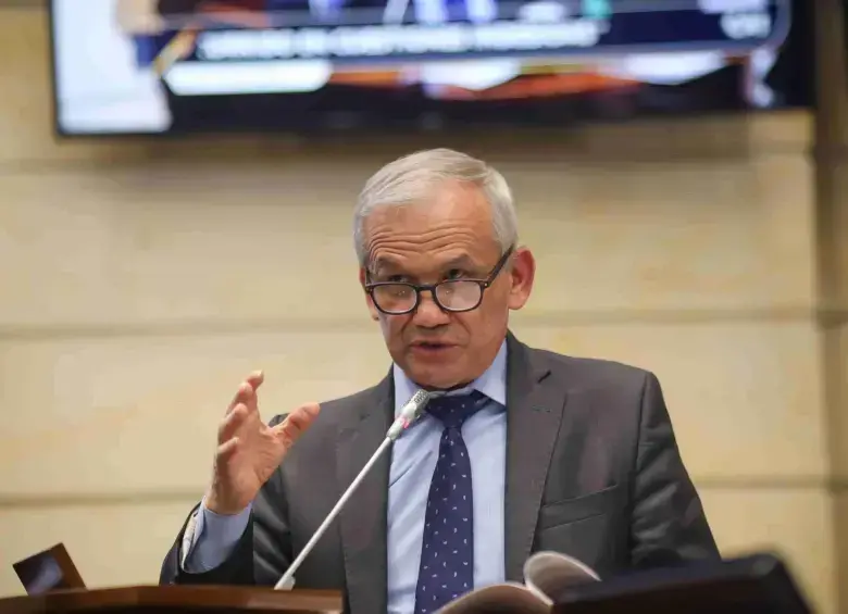 Carlos Ramón González, exdirector del Dapre, imputado por caso de la UNGRD. Foto: Colprensa.  Carlos Ramón González, exdirector del Dapre, imputado por caso de la UNGRD. Foto: Colprensa.
