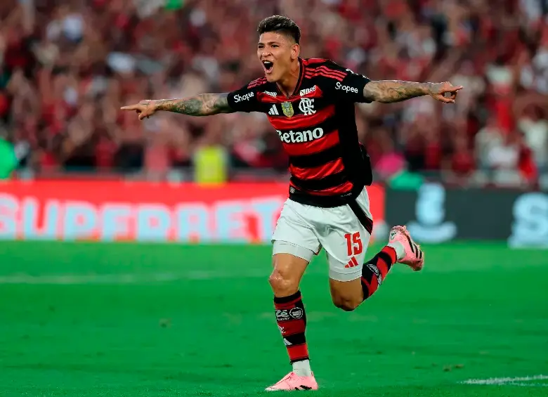 El futbolista cartagenero Jorge Carrascal anotó el gol con el que Flamengo se acerca a la final de la Libertadores. Foto: Getty