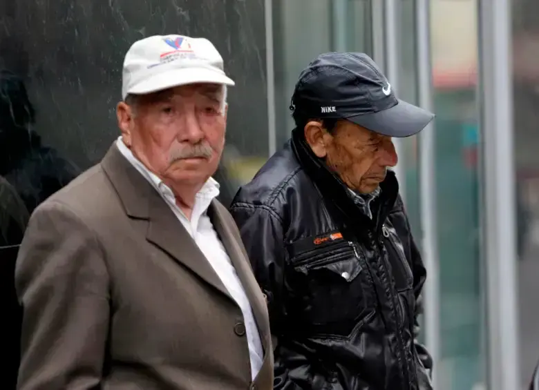 El ajuste al parámetro técnico implicaría un mayor esfuerzo de ahorro para los futuros pensionados. FOTO: COLPRENSA