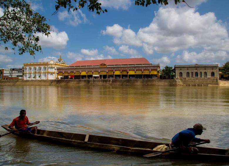 Centro Histórico de Santa Cruz de Lorica, en Córdoba, un Pueblo Patrimonio de Colombia donde confluyen la riqueza cultural del río Sinú y una arquitectura que mezcla estilos republicanos, vernáculos y mudéjares. Imagen: Alcaldía de Lorica.