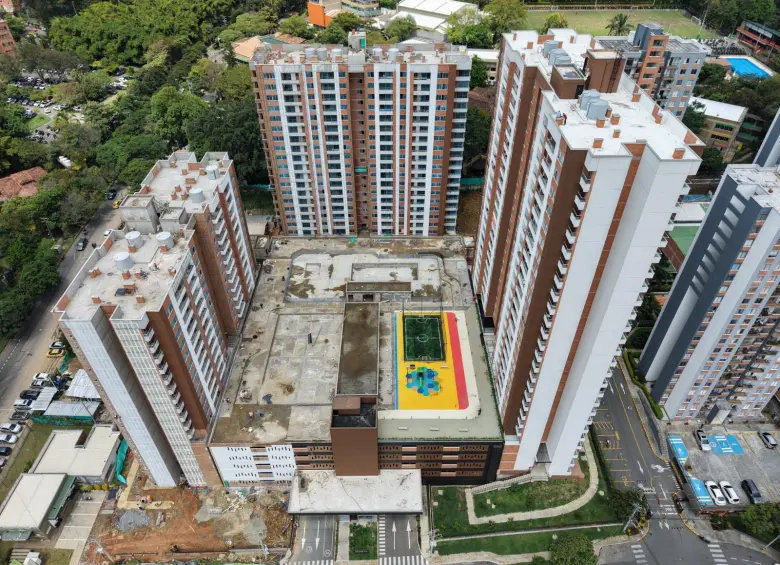 A octubre, en los últimos 12 meses del 2025, las ventas de vivienda crecieron 11,3% en Colombia y los lanzamientos aumentaron 9,7%, un comportamiento jalonado principalmente por la vivienda No VIS.