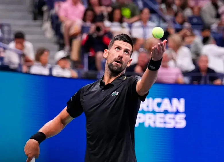 Novak Djokovic logró su victoria 75, de manera consecutiva, en torneos de Grand Slam. FOTO: Tomada de X @usopen
