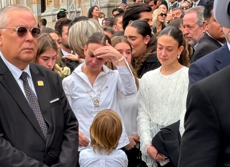 María Claudia Tarazona junto a su hijo Alejandro de 4 años. FOTO JAVIER GONZÁLEZ PENAGOS