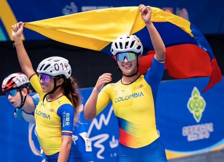 Las juveniles mostraron gran destreza durante las pruebas de pista. FOTO: Tomada de redes @worldskateofficial