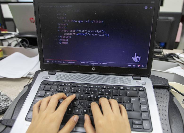 El torneo Codificadas busca visibilizar y conectar el talento femenino en programación en toda América Latina. FOTO Edwin Bustamante