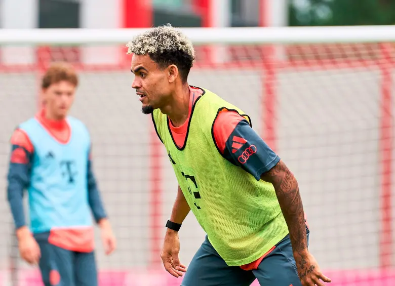 Luis Díaz durante uno de los entrenamientos del Bayern de Múnich. FOTO @FCBayern