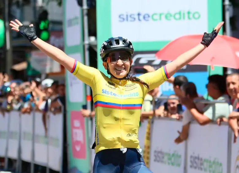Stefanía, reina del Tour, venía de ser subcampeona de la Clásica de Marinilla. FOTO CORTESÍA TEAM SISTECRÉDITO Stefanía, reina del Tour, venía de ser subcampeona de la Clásica de Marinilla. FOTO CORTESÍA TEAM SISTECRÉDITO