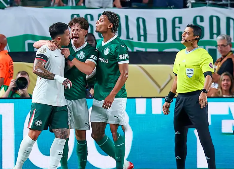 A pesar de la tensión en la cancha, Ríos confirmó que su relación con Enzo, fuera de la cancha, es de una buena amistad. FOTO GETTY