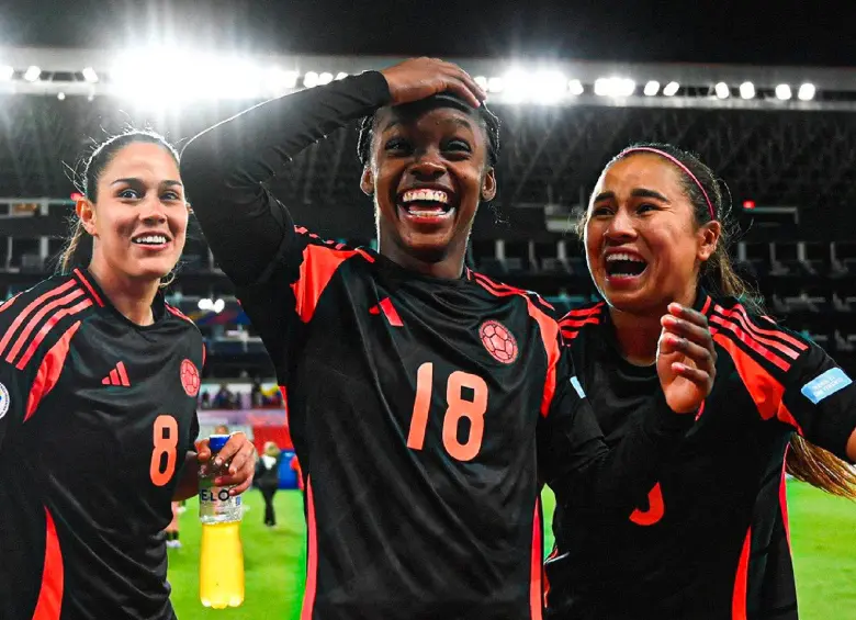 Marcela Restrepo, Linda Caicedo y Leicy Santos, otras de las sensaciones de esta Copa América. FOTO X-SELECCIÓN COLOMBIA