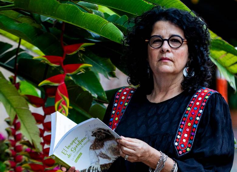 Bióloga de la Universidad de Antioquia, la autora hizo parte del grupo de La Fanfarria, de José Manuel Freidel. Foto: Julio César Herrera.