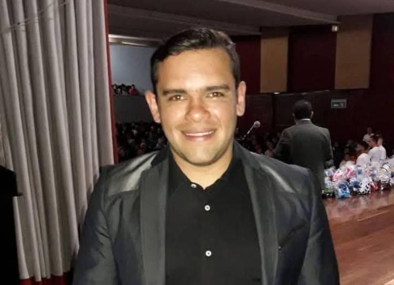 Diego Pineda, cantante vallenato, fue víctima de un ataque a tiros en Bogotá. FOTO: TOMADA DE REDES SOCIALES