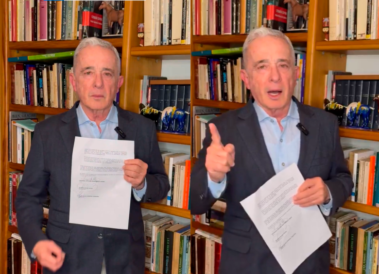 El expresidente Álvaro Uribe fue condenado por los delitos de fraude procesal y soborno a testigos. FOTO CPATURA DE PANTALLA