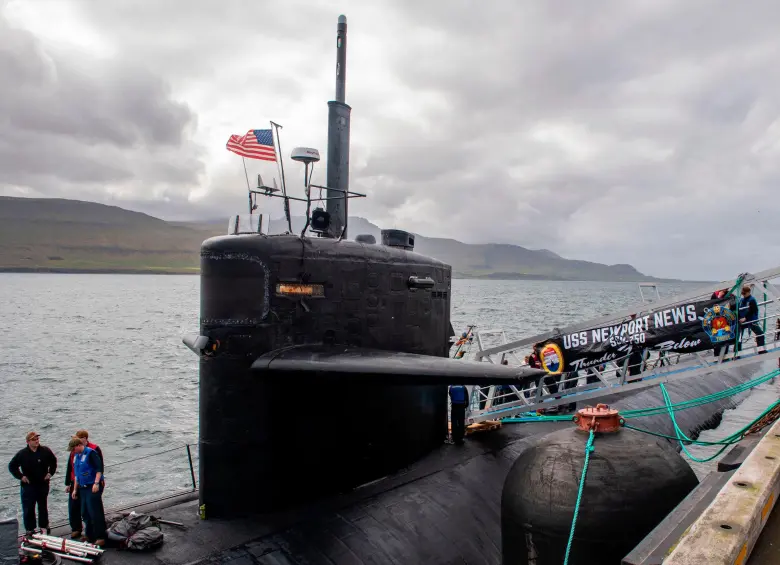 El submarino USS Newport News se unirá a la flota estadounidense en el mar Caribe en los próximos días. FOTO: @USNavyEurope.