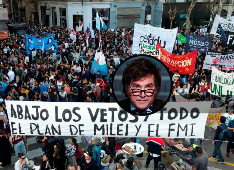 En las afueras del Congreso de Argentina, en Buenos Aires, hubo celebración por la decisión de la Cámara. FOTO AFP