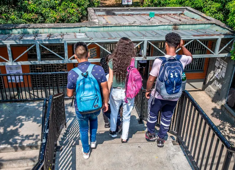 En cuanto a las universidades de Medellín, las que obtuvieron mejores resultados fueron la Universidad de Antioquia, la Nacional y EAFIT. 