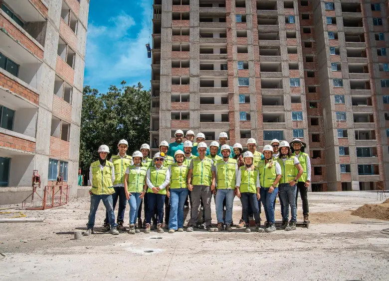 Trabajadores de la empresa paisa Conaltura.