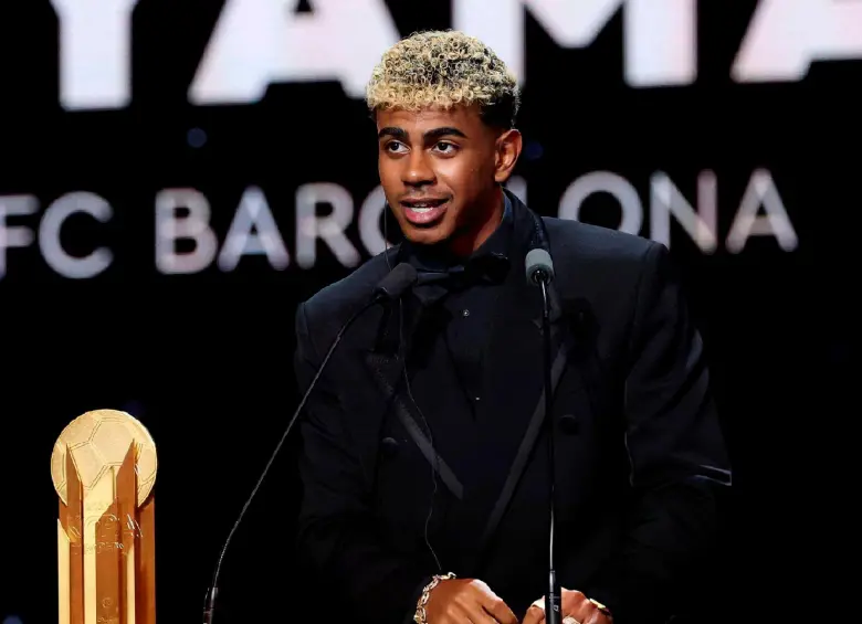 Lamine Yamal estuvo entre los nominados a ganar el Balón de Oro, ceremonia realizada en septiembre pasado. FOTO GETTY