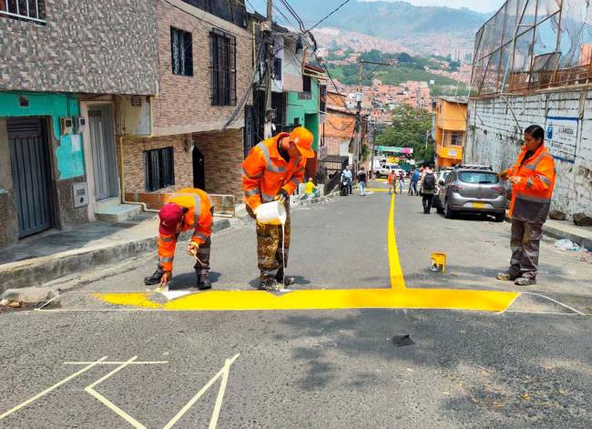 La Alcald A De Medell N Saca Pecho Por Cifras De Se Alizaci N Y Huecos