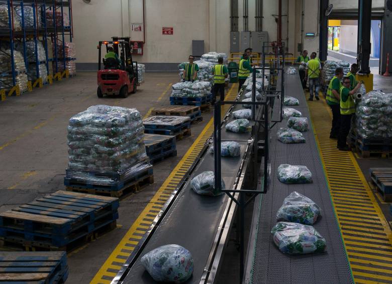 El subsector de jabones estuvo entre los principales motores de la reactivación del sector manufacturero durante los últimos 12 meses. FOTO EL COLOMBIANO
