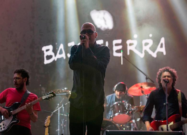 Bajo tierra