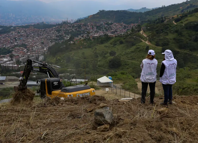 La búsqueda en La Escombrera avanza hacia la fase VI, en la que se esperaría hallar más restos después de encontrar los primeros seis. FOTO manuel saldarriaga
